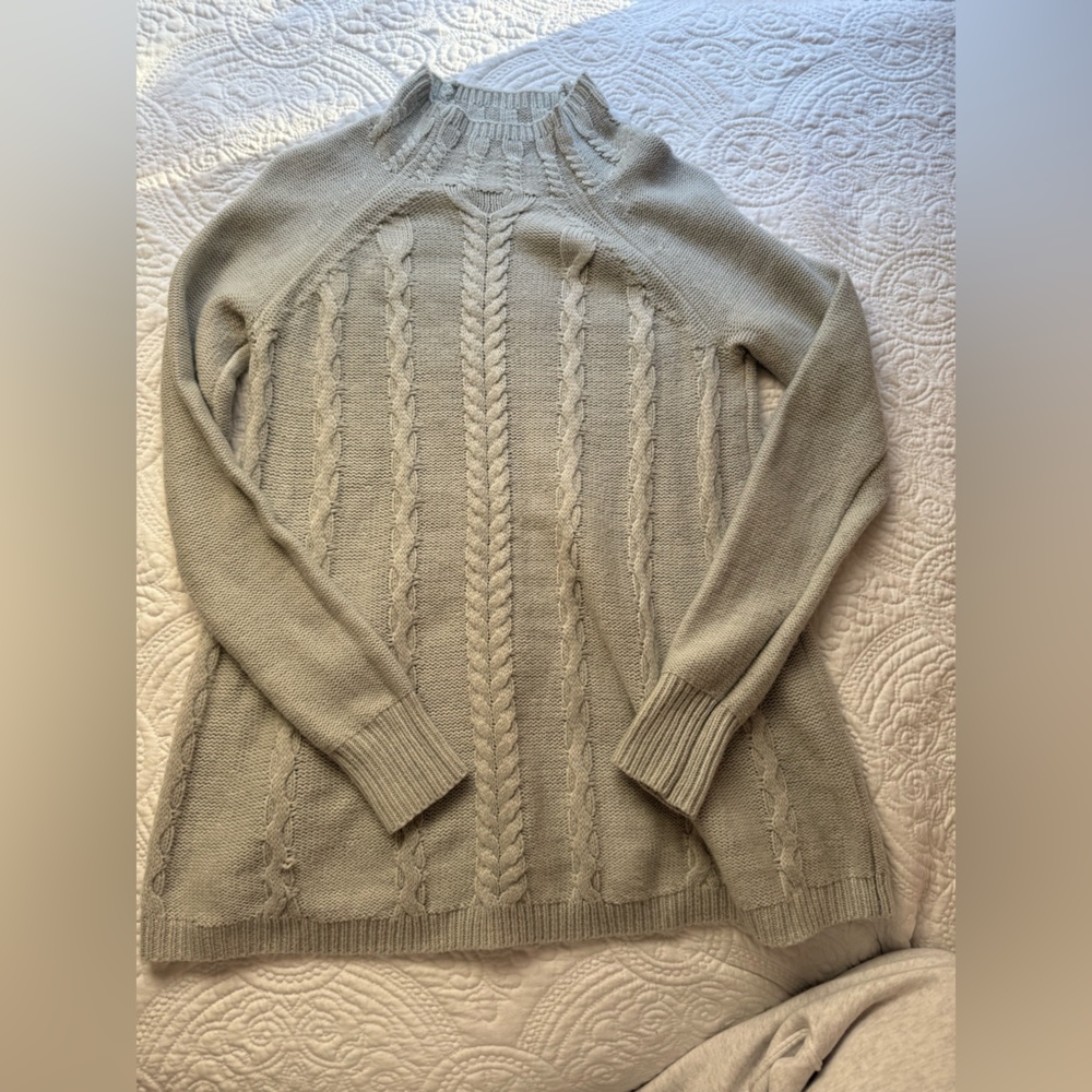Elle Cable Knit Sweater - Light Gray